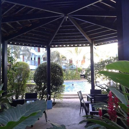 Apartamento Playas Del Coco Exteriör bild